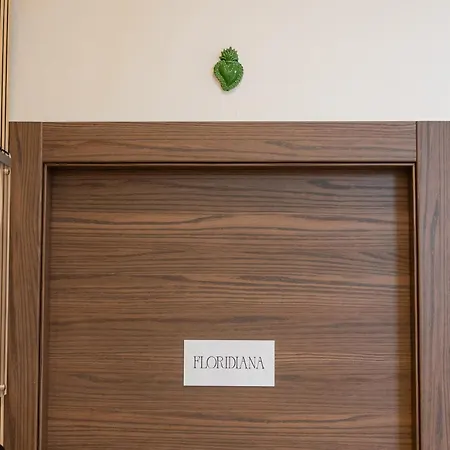 Nocleg ze śniadaniem L'abbraccio Di Maria Neapol