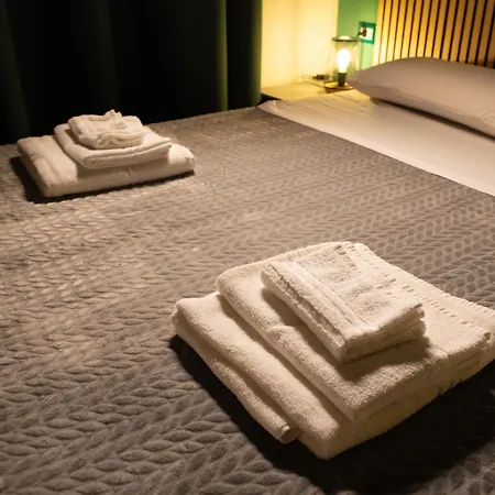 L'abbraccio Di Maria Neapol