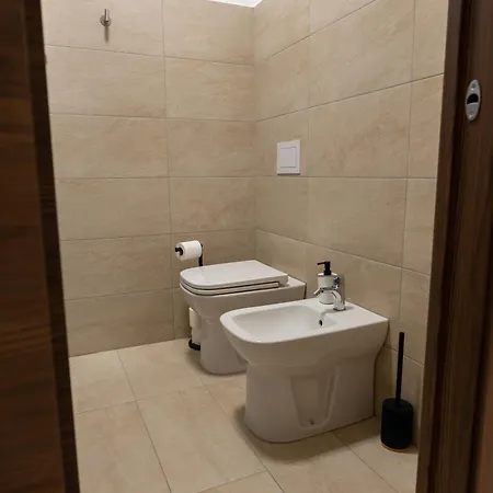 L'abbraccio Di Maria